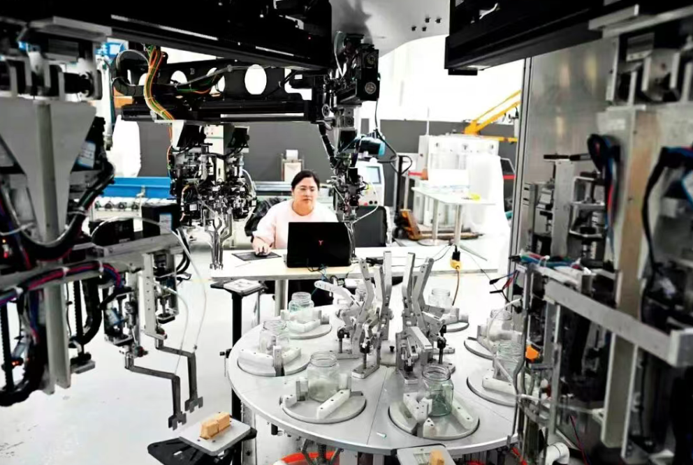 河北首个万亿城市，抓到这个风口